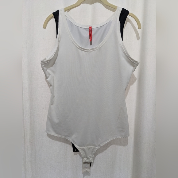 (2)Spanx Suit Yourself Scoop Neck Tank Bodysuit (1-White & 1-Black) - Picture 8 of 14
